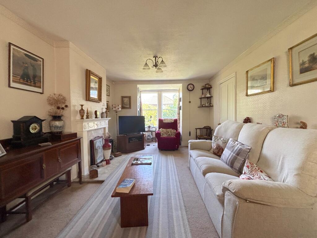 House in High Littleton, Bath and North East Somerset - More