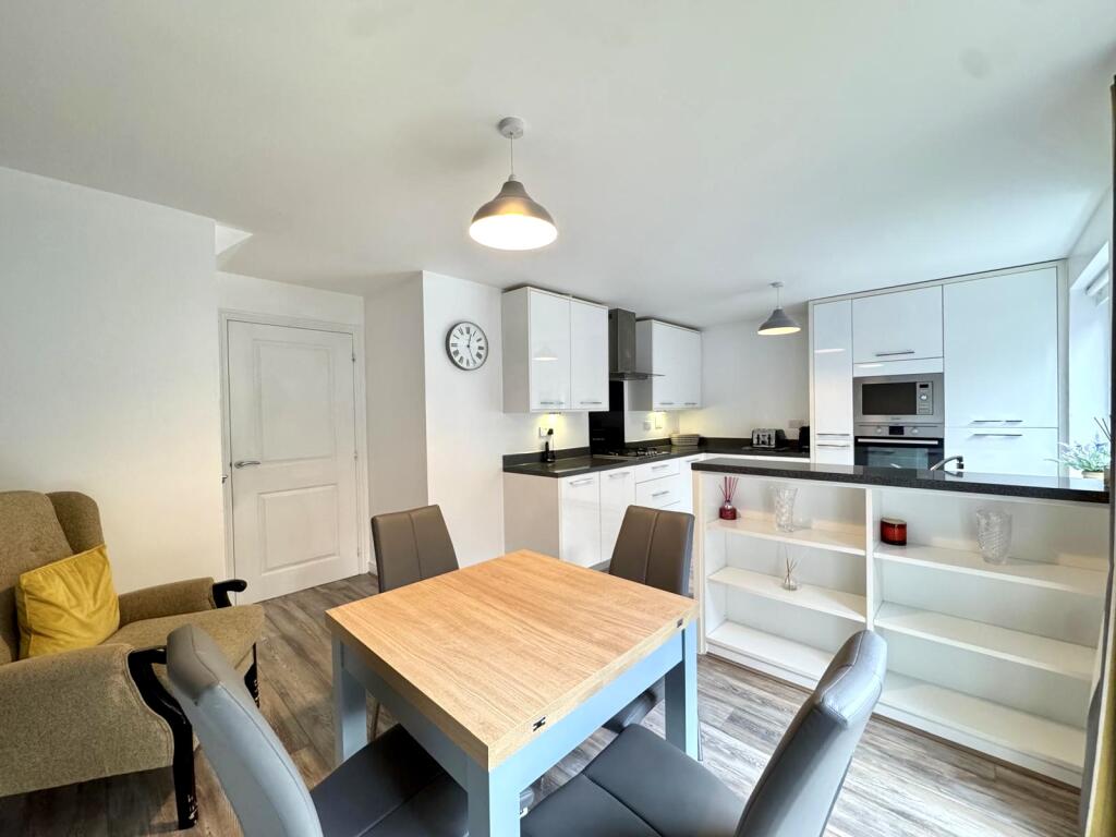 House in Cardiff - More