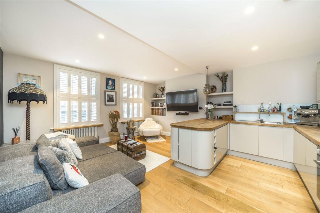 Main image of property: Mell Street, Greenwich, London, SE10