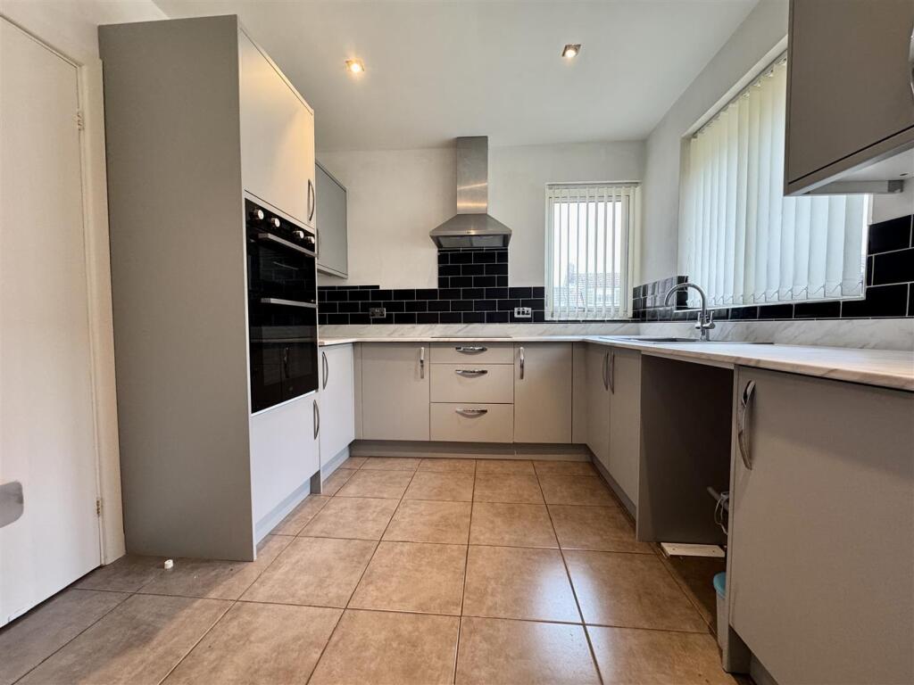 House in Plymouth, Derriford - View 5