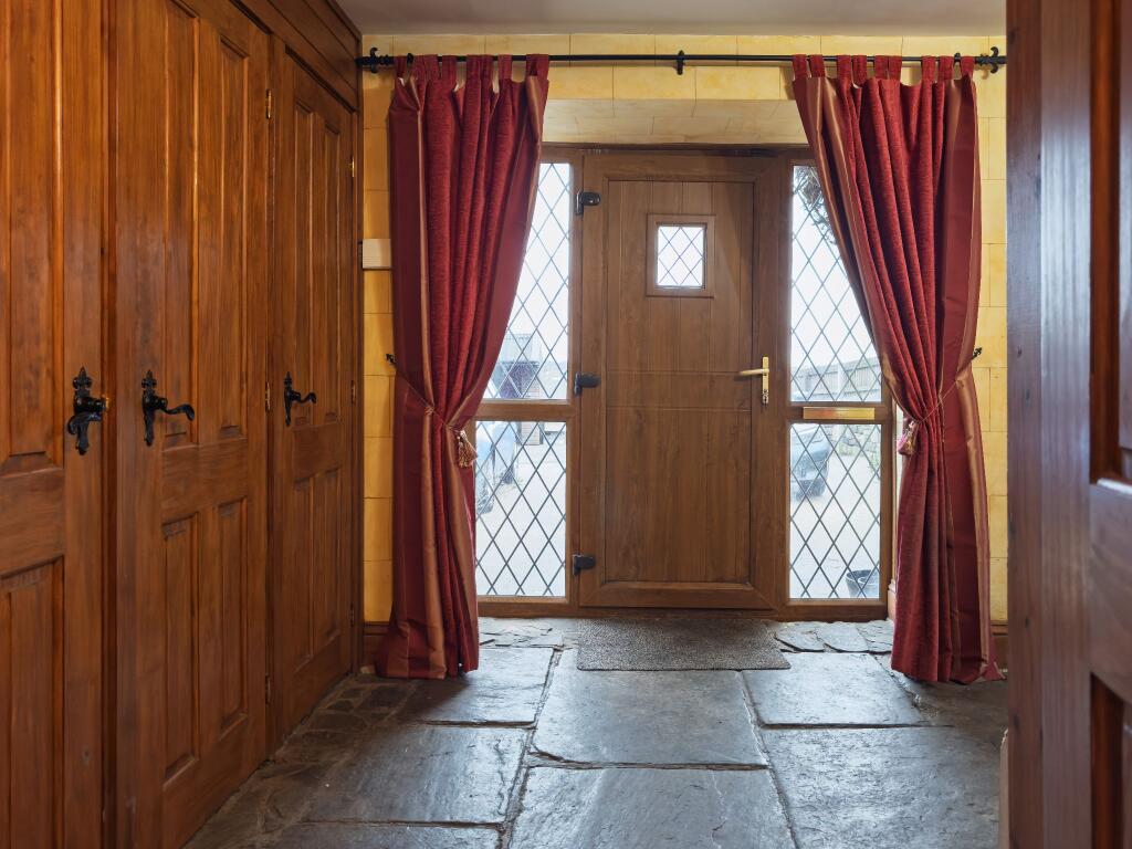 Additional image 5 of The Old Barn, Wyke Lane, Bradford, BD12 7ED