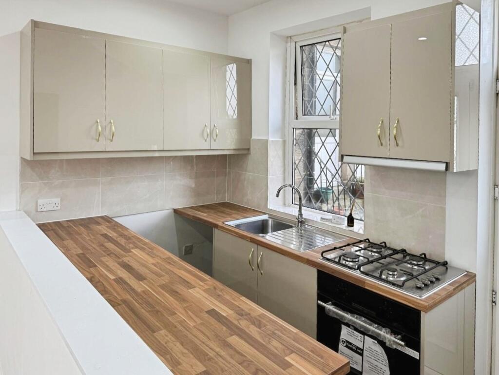 House in Leeds - View 4
