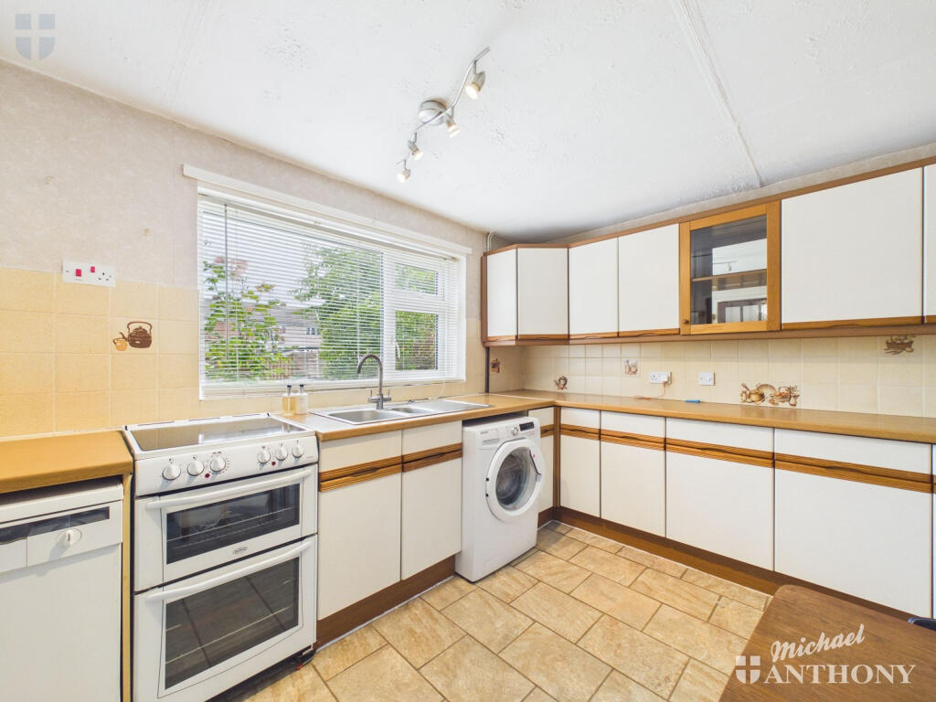 Belgrave Road, Aylesbury photo 4