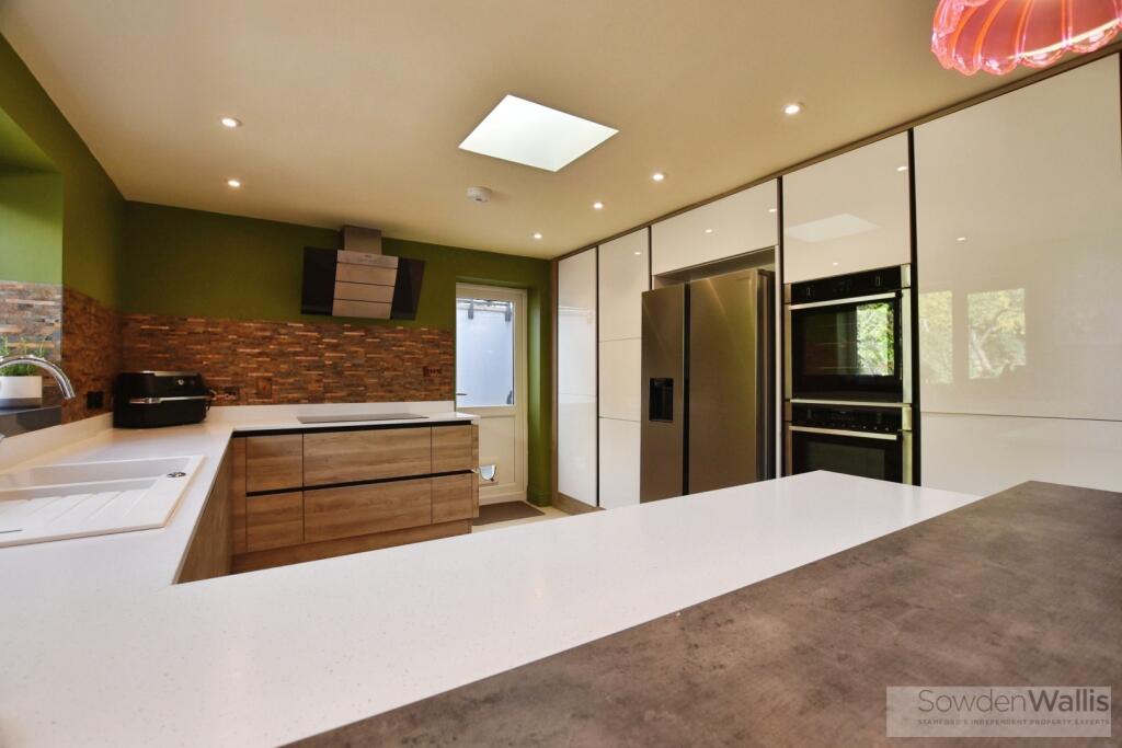 House in Peterborough - View 5