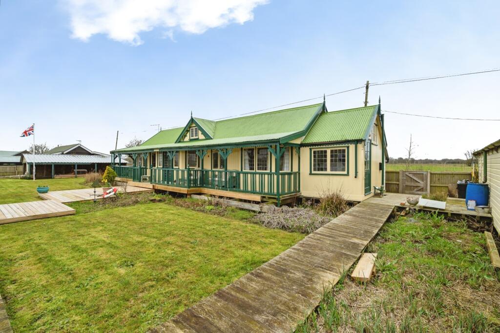 Main image of property: North East Riverbank, Potter Heigham, Great Yarmouth, Norfolk, NR29