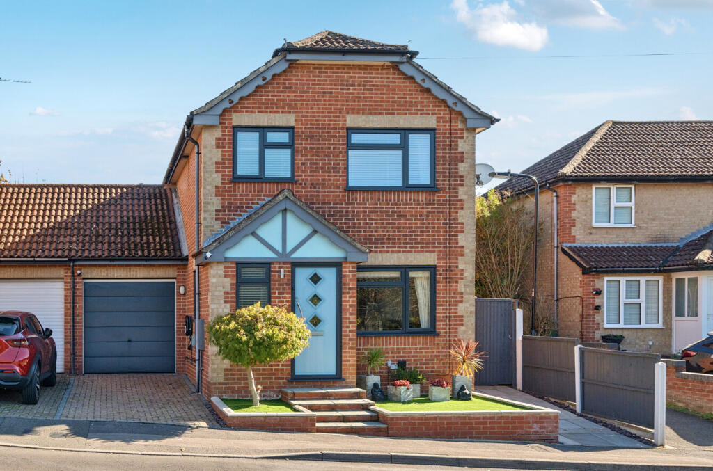 Main image of property: Bagshot Mews, Pinegrove Road, Southampton