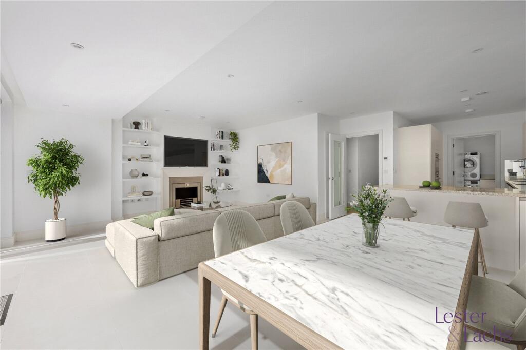 House in Ilford - More