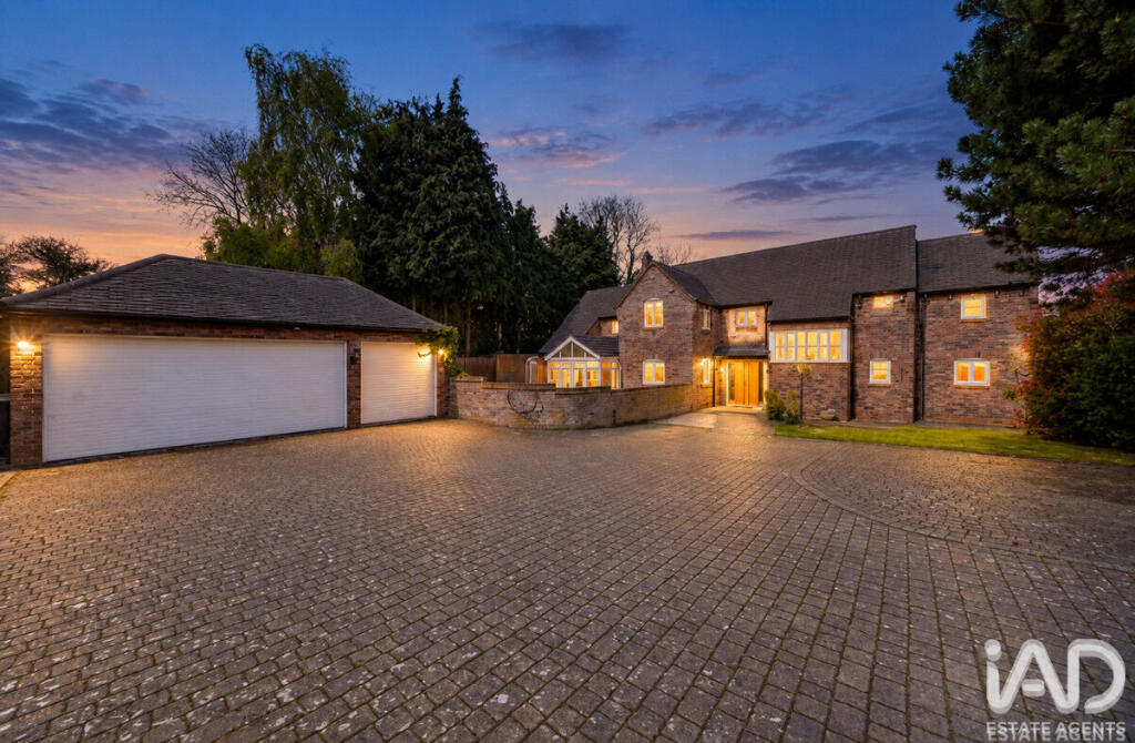 Main image of property: Blake Street, Little Aston, B74