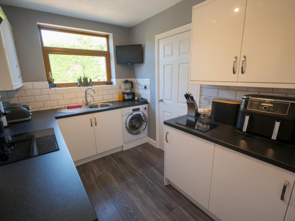 Rosedale Avenue, Heysham, Morecambe - View 3