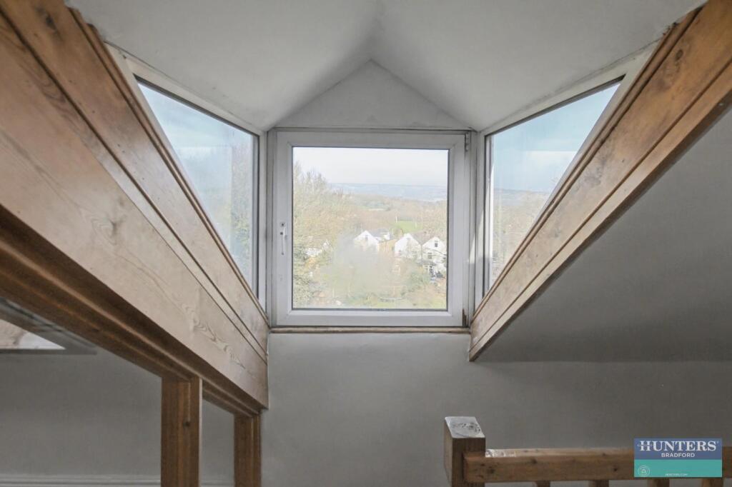 Additional image 31 of Toller Drive Bradford, BD9 5NU