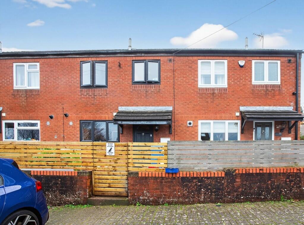 Main image of property: Hillary Rise, Barry