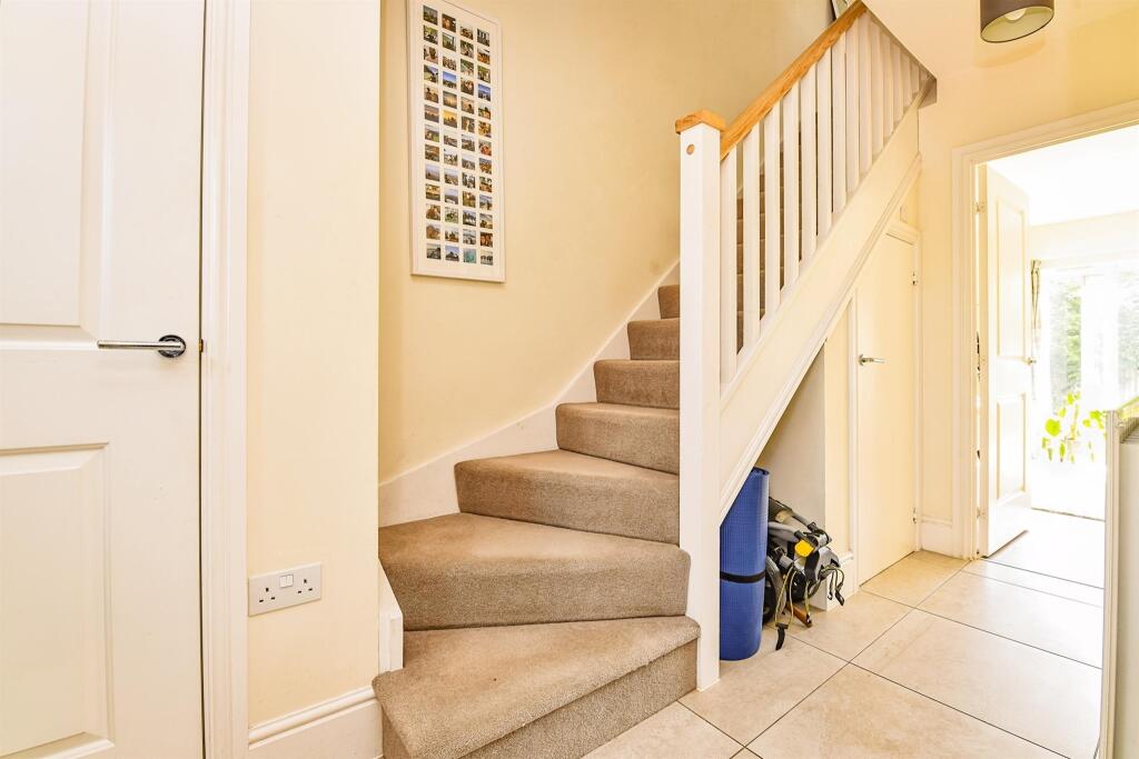 Additional image 9 of Great Dunns Close, Beckington, Frome