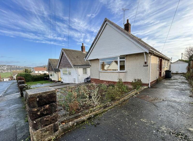 2-bed detached on Marston Drive, Rhos on Sea, £179,950