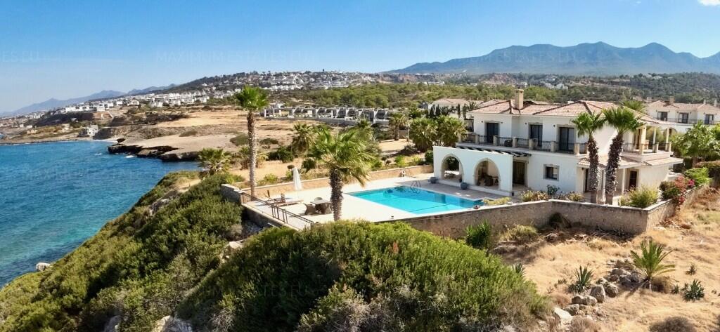 Main image of property: Esentepe, Girne
