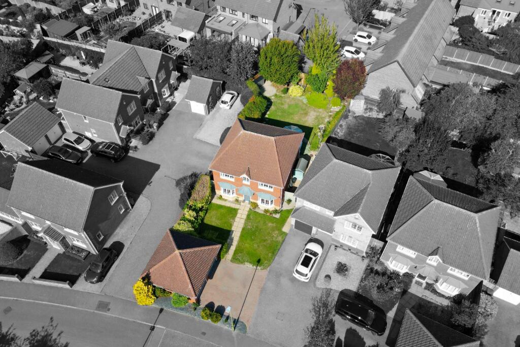 House in Stevenage - View 4
