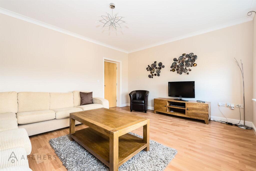 Apartment in Sheffield - View 3