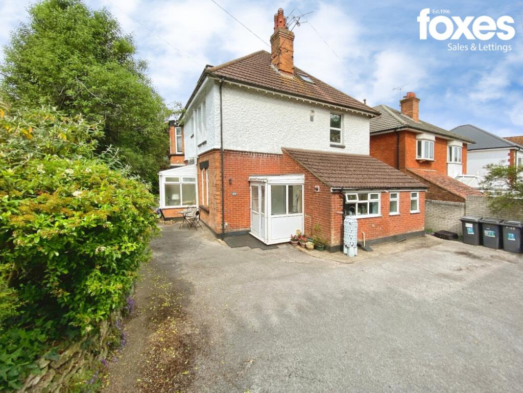 Main image of property: Charminster Road, Bournemouth, Dorset, BH8 9RW