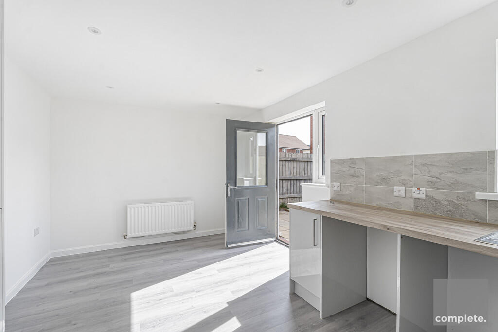 House in Exeter, Cranbrook - View 4