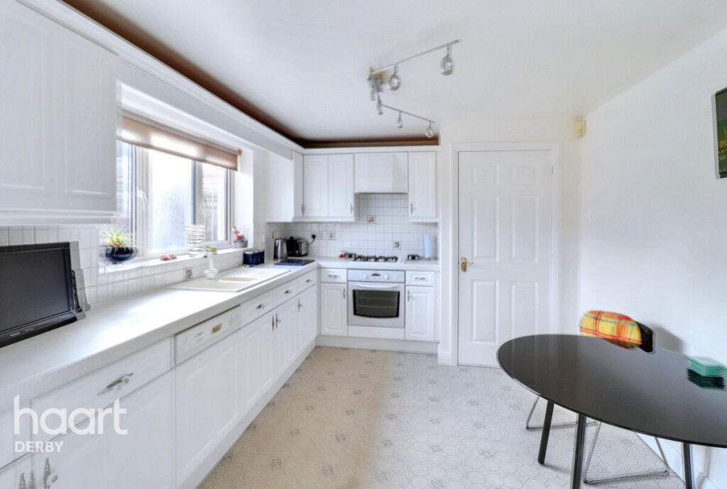 Wheathill Grove, Heatherton Village photo 2