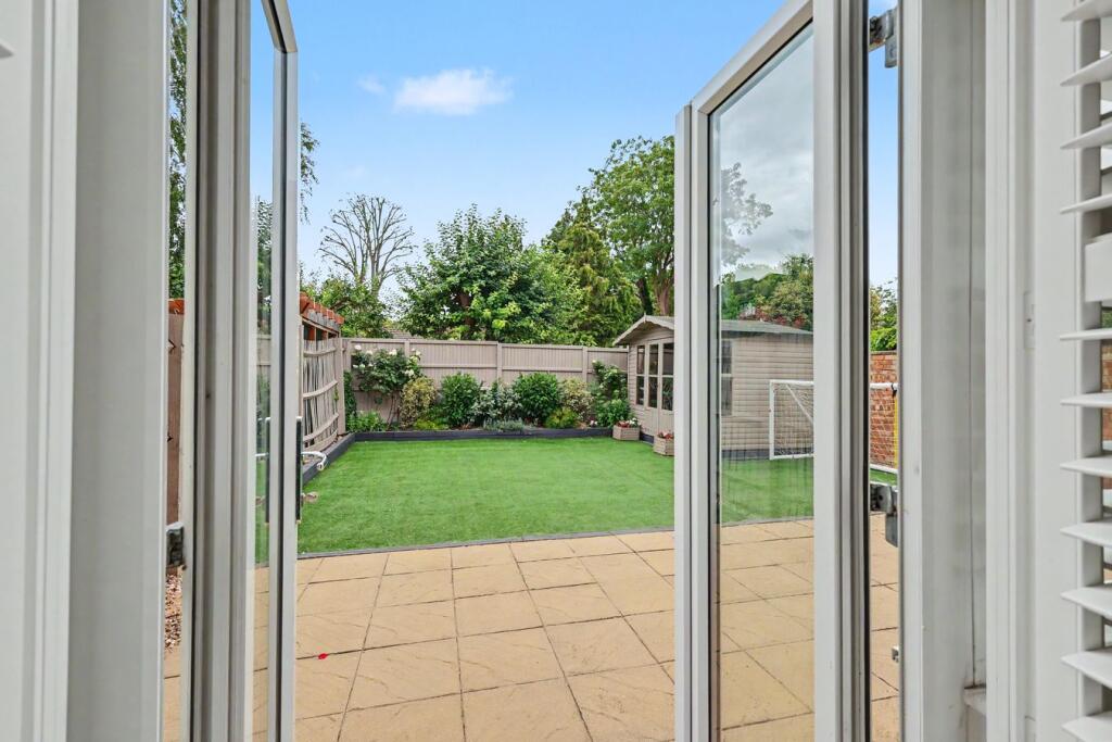 House in North Hertfordshire, Walsworth - More