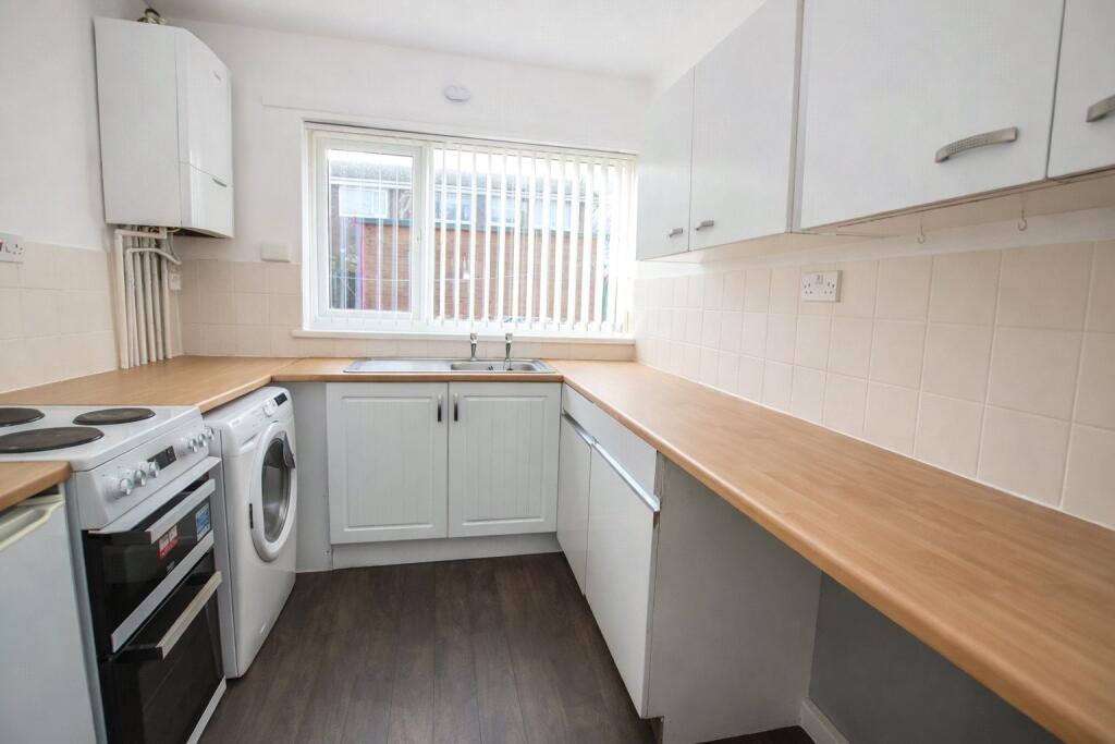 Dilston Close, Washington, Tyne and Wear, NE38 photo 3
