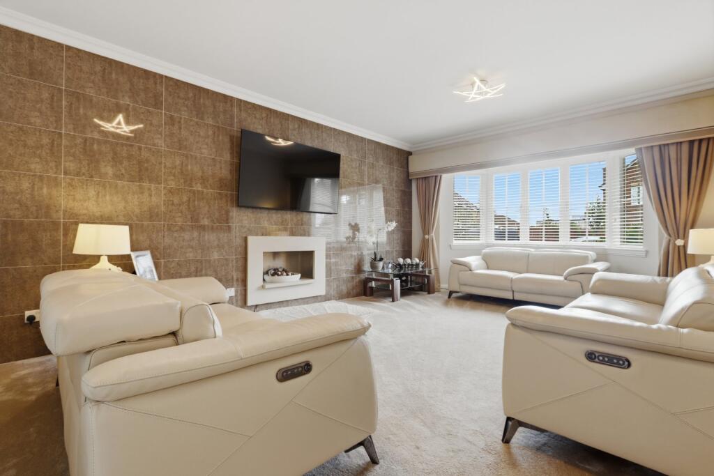 House in Paisley - View 5