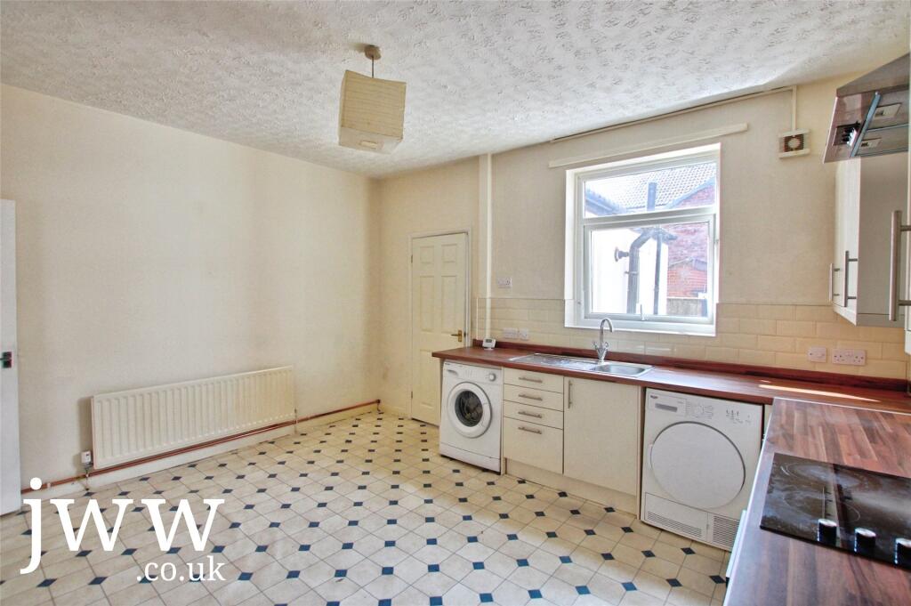 Surtees Street, Bishop Auckland, County Durham, DL14 photo 4