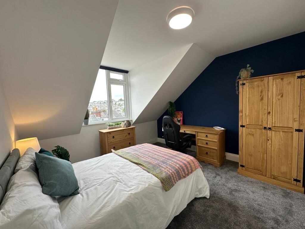 Main image of property: 18 Prince Maurice Road , Plymouth