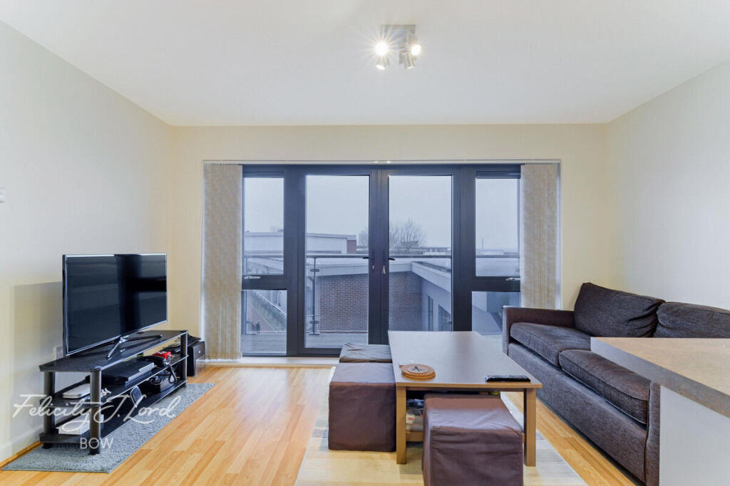 Main image of property: Windsor Court, Bow