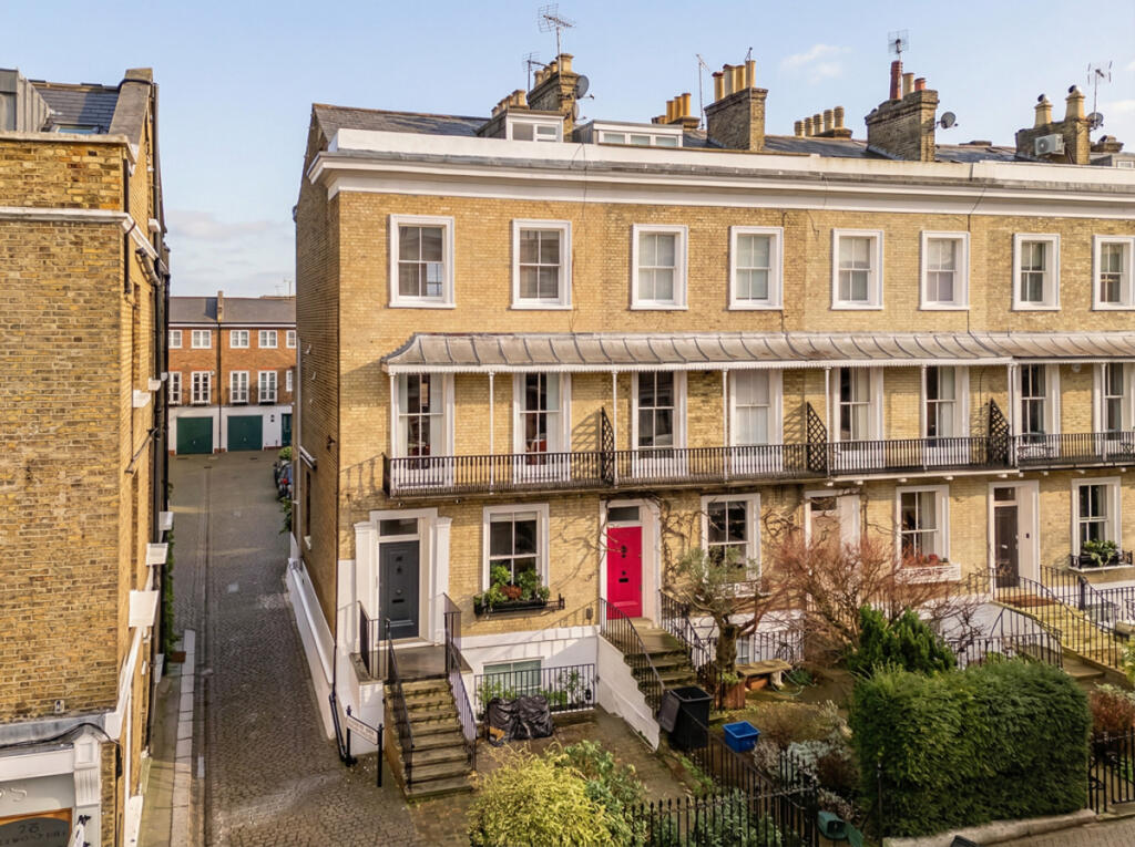 Main image of property: Richmond Hill, Richmond, TW10 6