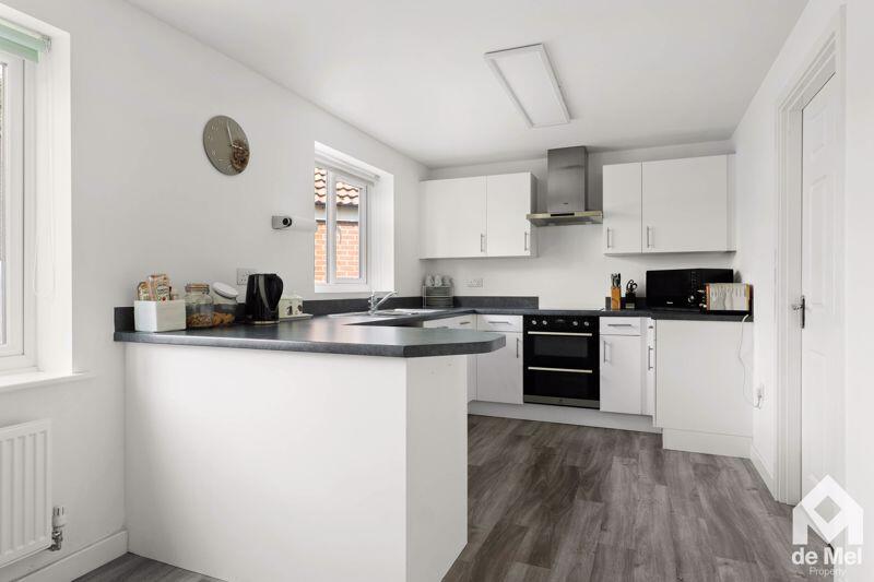 Slad Way, Cheltenham, Gloucestershire, GL52 photo 3