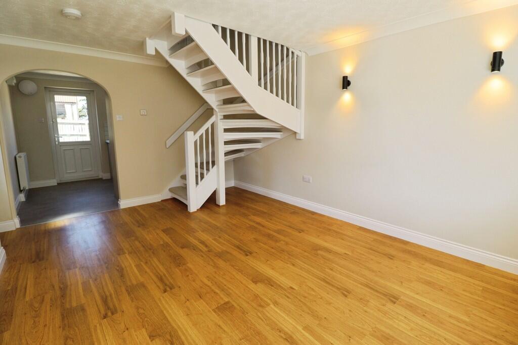 Megs Lane, Navenby photo 4