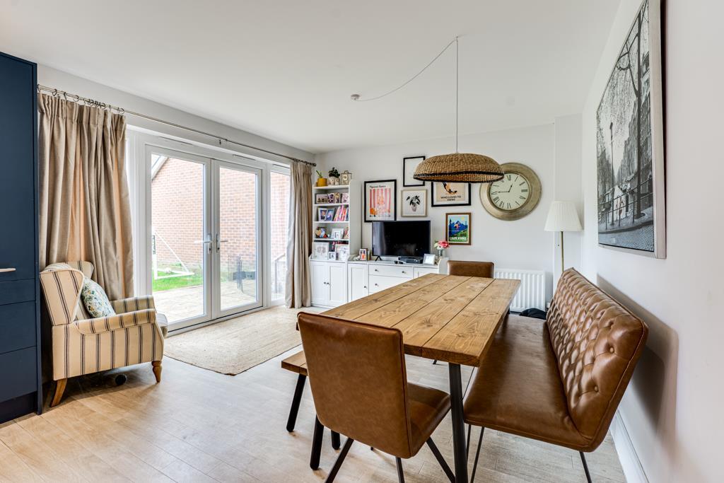 House in Barton Seagrave, North Northamptonshire - View 4
