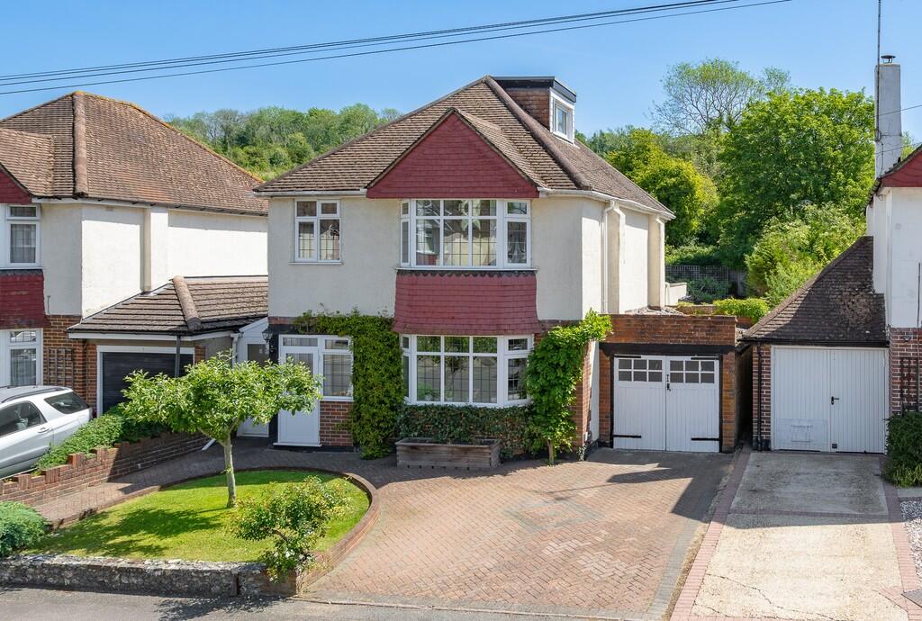 Main image of property: Coulsdon, Surrey