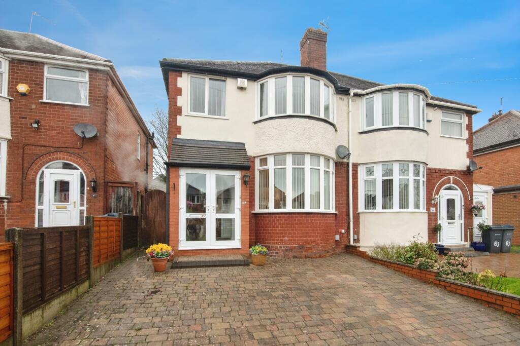 Main image of property: Glyn Farm Road, Quinton, Birmingham, B32