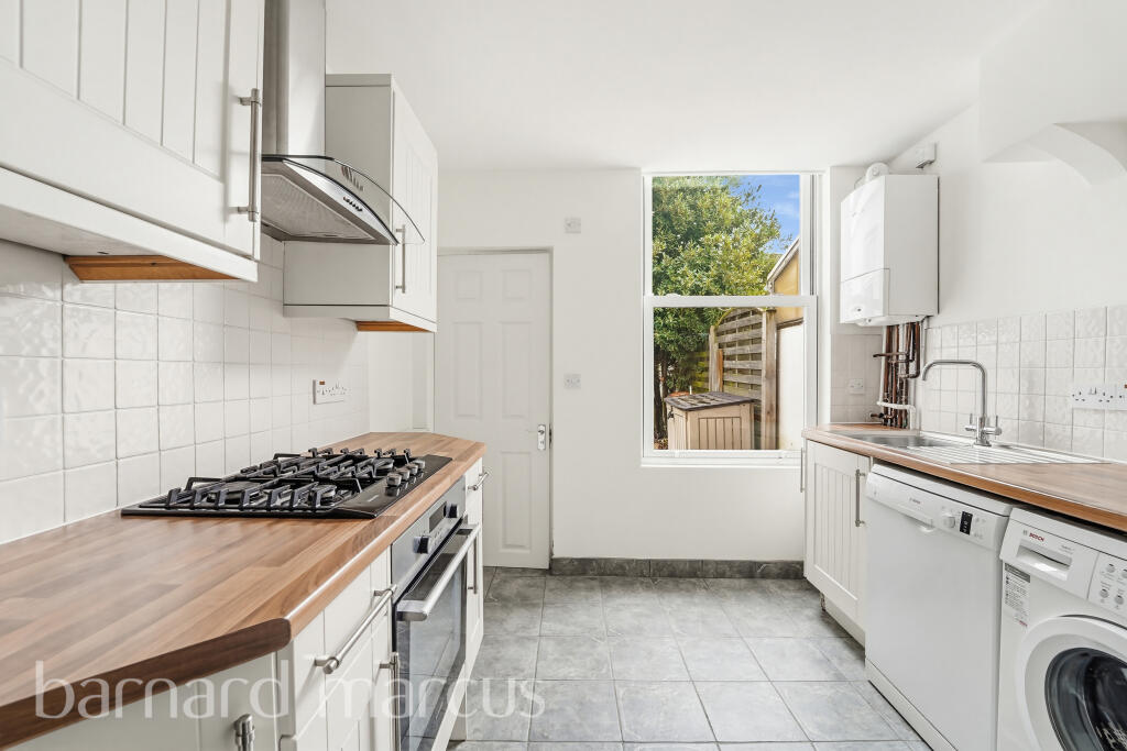 Main image of property: Thirsk Road, MITCHAM