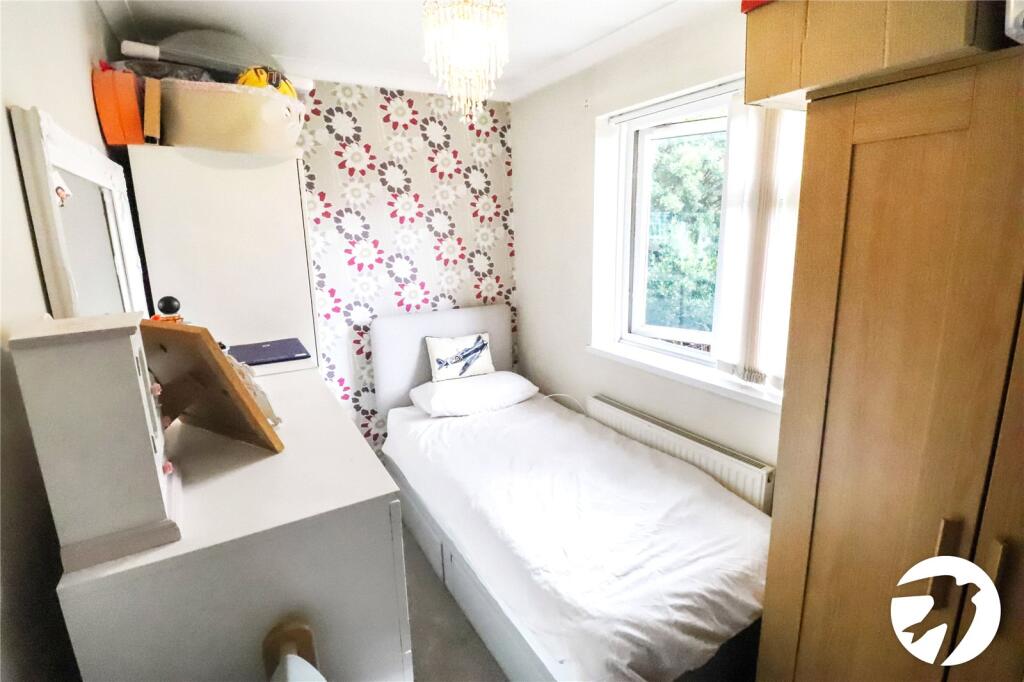 House in London - View 5