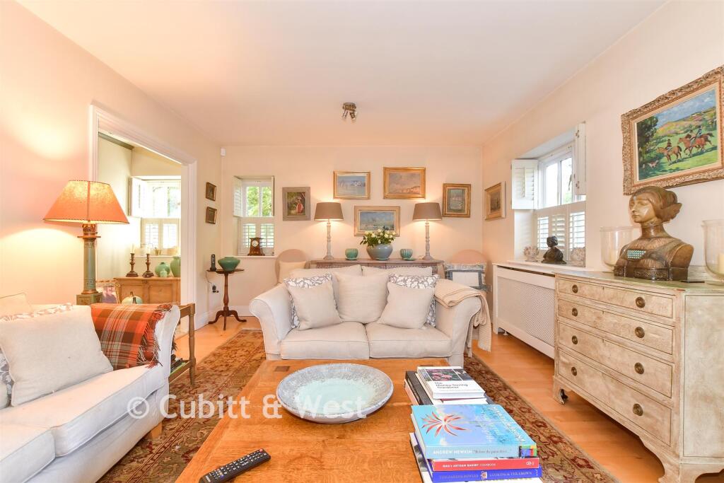 House in Brighton - View 5