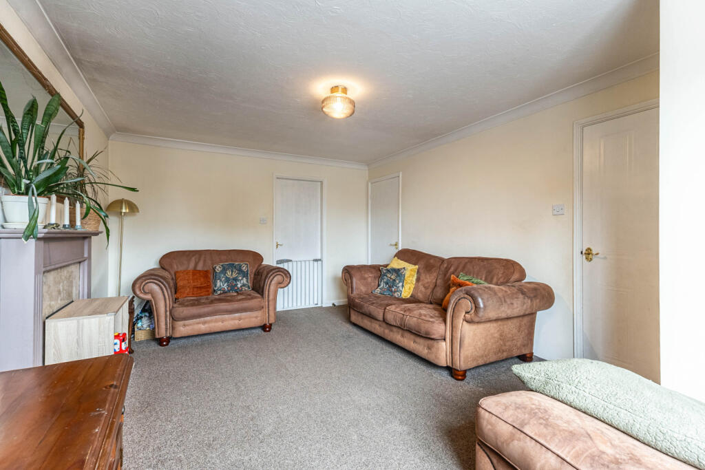 House in Wakefield, Alverthorpe - View 5