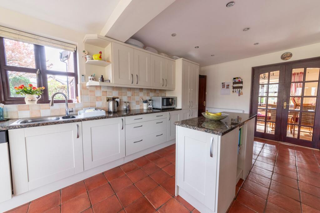 Bannel Lane, Buckley, CH7 - More