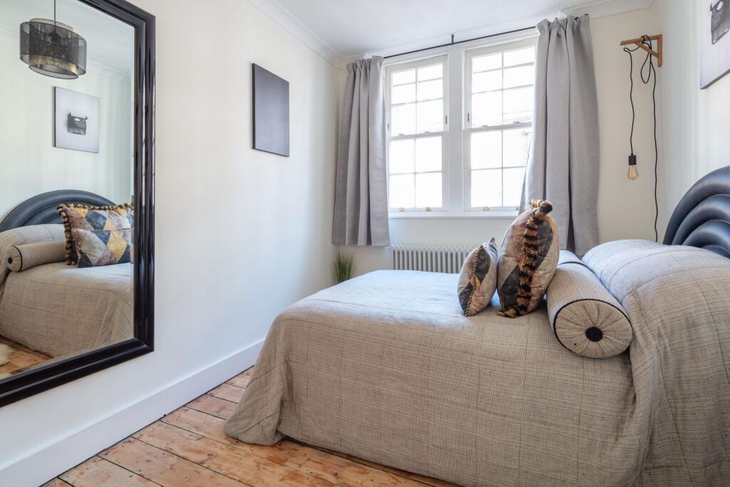 Apartment in London, City of Westminster - More