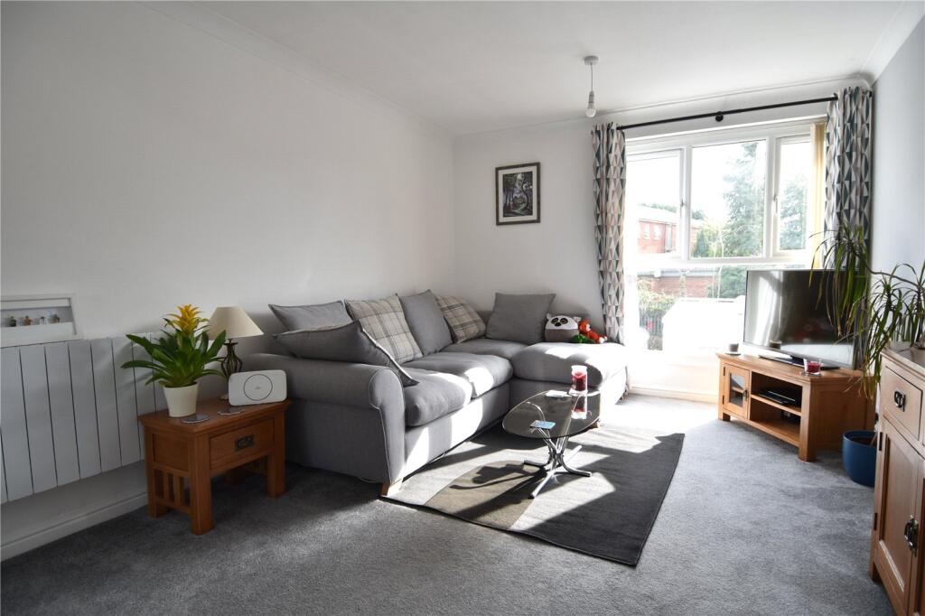 Apartment in Worcester - View 4