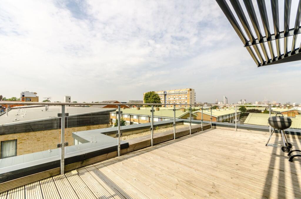 3 bedroom penthouse for rent