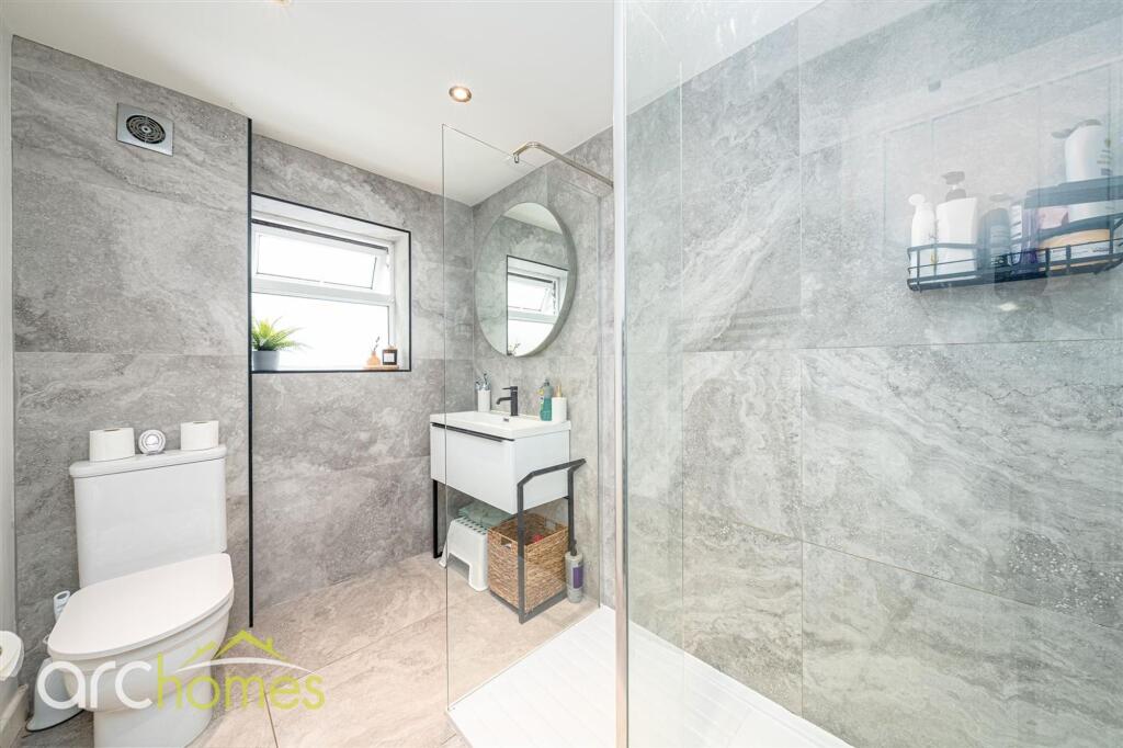 House in Wigan, Greater Manchester - View 5