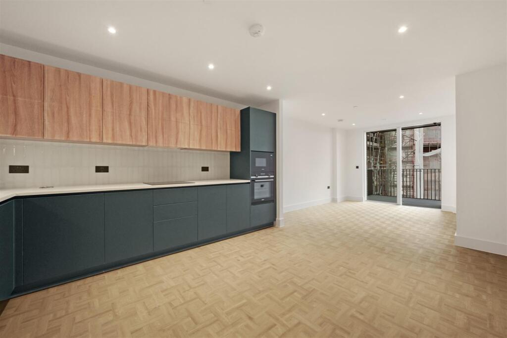 Main image of property: OCJ, Papillon Apartment, 2 Monarch Square, London