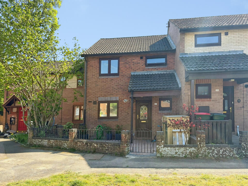 Main image of property: Keymer Road, Southgate, Crawley, RH11 8GP