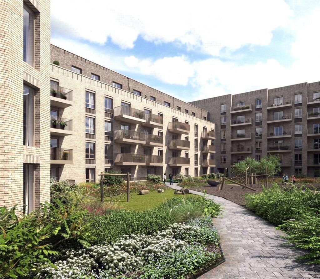 Apartment in London - More