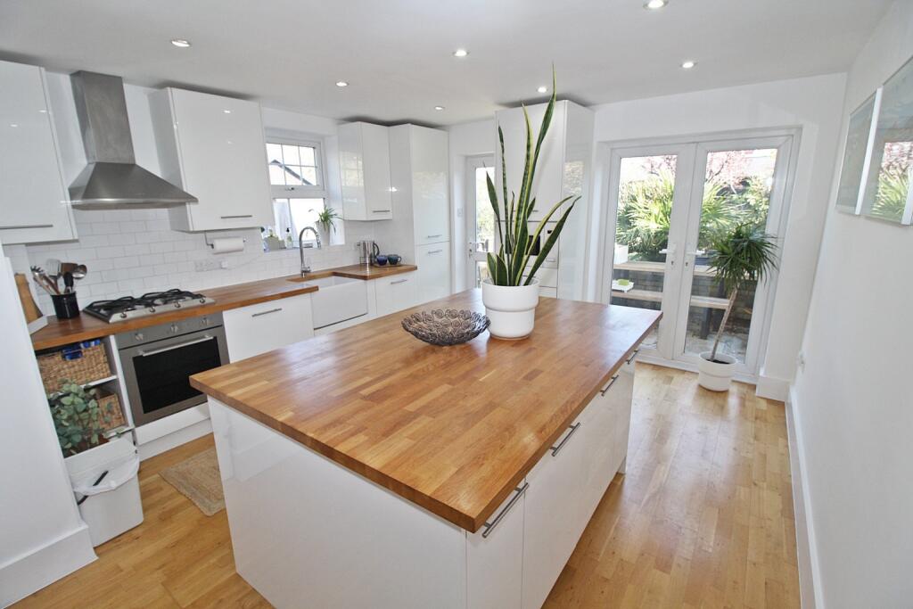 Maulden Road, Flitwick - View 4