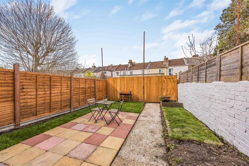 House in Southsea, Fratton - View 2
