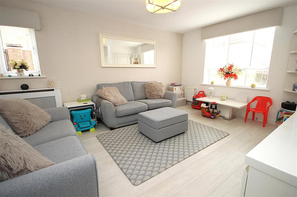 House in Carfin, Jerviston, Ravenscraig - View 2